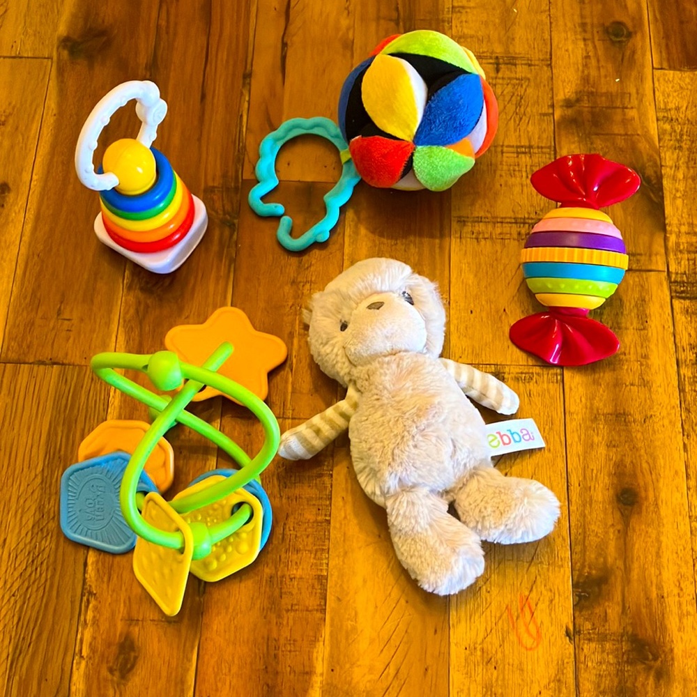 5 infant toys/rattles Green Toys